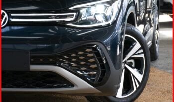 
										Volkswagen Electric ID.6 PRO كامل									